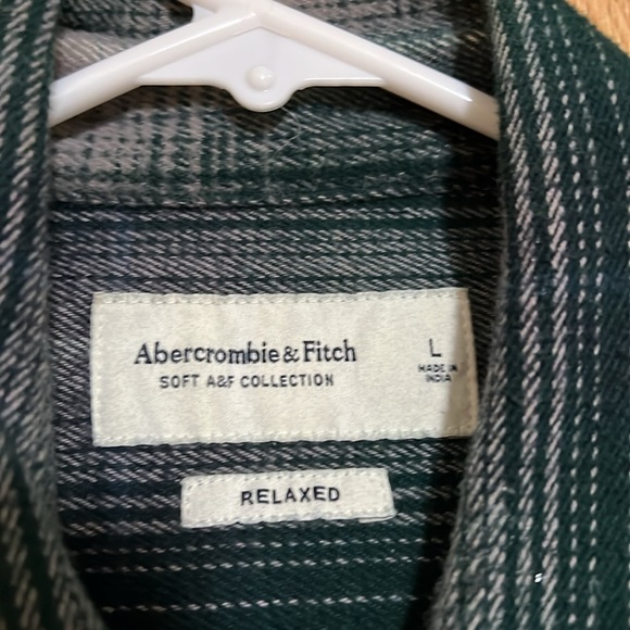 Heavy Flannel, Size Large - Picture 2 of 4